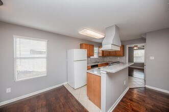 1631 Dove Run in Brookshire, TX - Building Photo - Building Photo