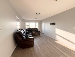 602 Liberty Ave in North Bergen, NJ - Building Photo - Building Photo
