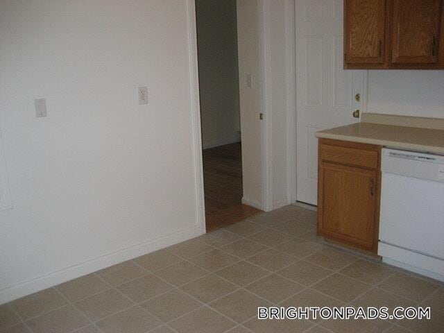 35 South St, Unit 08 in Boston, MA - Building Photo - Building Photo