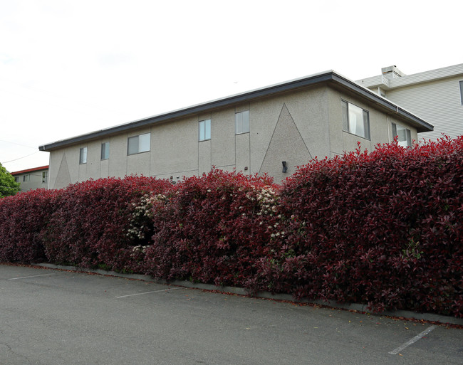 1443 NW 61st St in Seattle, WA - Foto de edificio - Building Photo