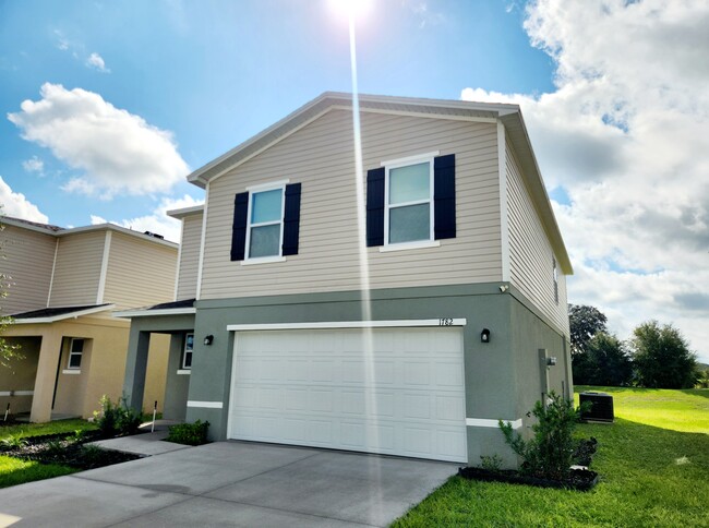 1782 Nebraska Loop in Sumterville, FL - Foto de edificio - Building Photo