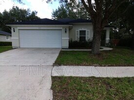 2419 Brian Lakes Dr E in Jacksonville, FL - Building Photo
