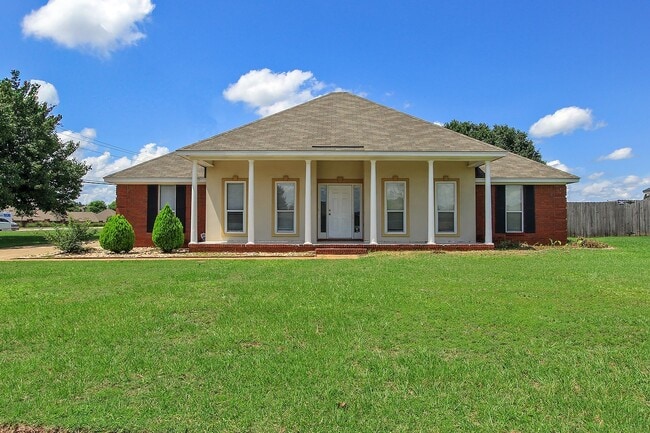 property at 1901 Calumet Pkwy