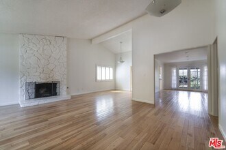 3107 Hodler Dr in Topanga, CA - Building Photo - Building Photo
