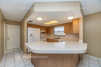 7023 Bramblewood Dr in Port Richey, FL - Building Photo - Building Photo