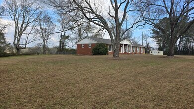 1151 Stark Rd in Jackson, GA - Building Photo - Building Photo