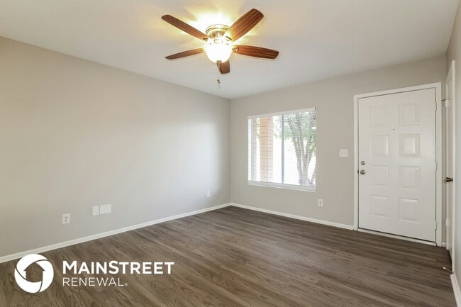 16446 N 62nd Ave in Glendale, AZ - Building Photo - Building Photo