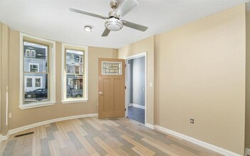 1228 Market St in Harrisburg, PA - Building Photo - Building Photo