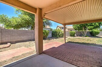 4836 S Summit Ct in Gilbert, AZ - Building Photo - Building Photo