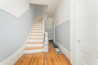 238 Prospect St, Unit 1B in Cambridge, MA - Building Photo - Building Photo