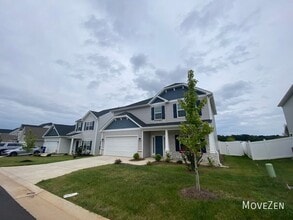 3623 Contimental Sq in Kernersville, NC - Building Photo - Building Photo