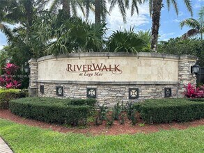 13017 Riverwalk Cir S in Plantation, FL - Building Photo - Building Photo