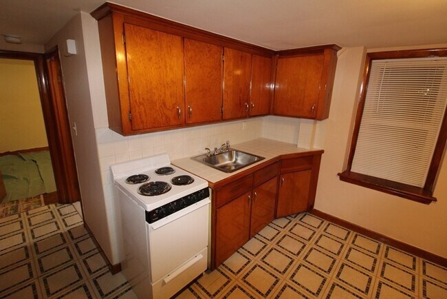 11 High St in Revere, MA - Building Photo - Building Photo