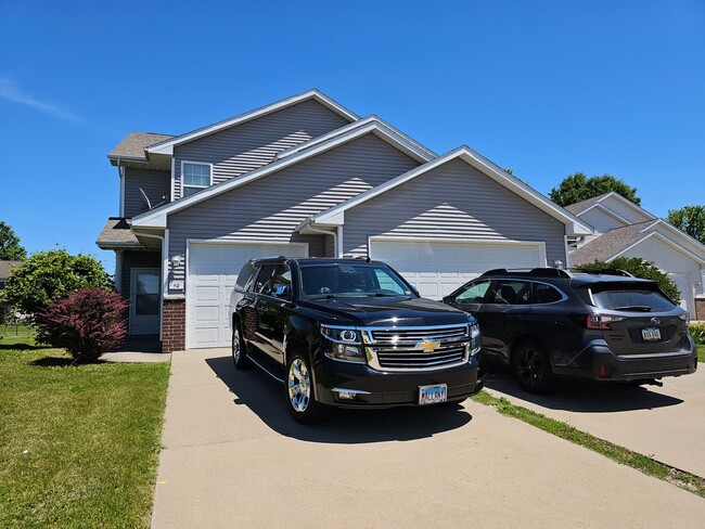 property at 50 Thistle Ct