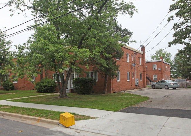 7807 Lockney Ave in Takoma Park, MD - Building Photo - Building Photo