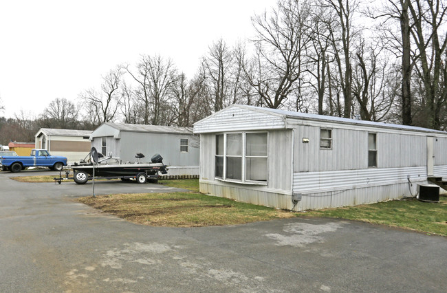 2172 Carolina Ave in Bristol, TN - Building Photo - Building Photo