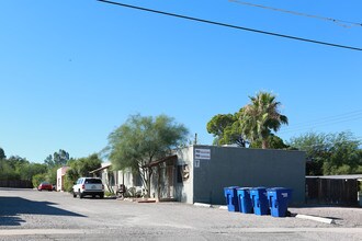 3736 E Fairmount St in Tucson, AZ - Building Photo - Building Photo