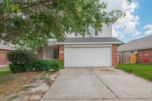 9926 Myrtle Field Ln in Houston, TX - Building Photo