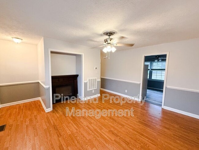 2821 E Cramer Dr in Fayetteville, NC - Building Photo - Building Photo