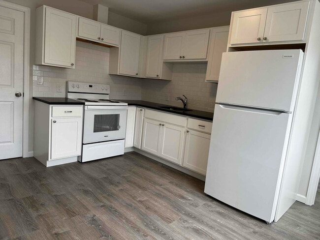 70 Gleneida Ave in Carmel, NY - Building Photo - Building Photo