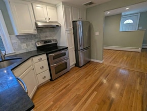 12 James St in Winchester, MA - Building Photo - Building Photo