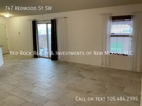 747 Redwood St SW in Rio Rancho, NM - Building Photo - Building Photo