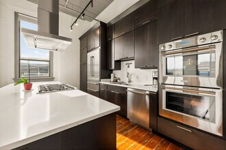 21 E 15th St in Cincinnati, OH - Building Photo - Building Photo