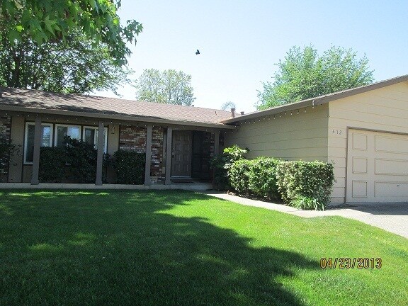 612 Anna Maria St in Livermore, CA - Building Photo