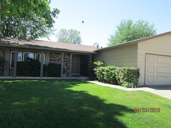 property at 612 Anna Maria St