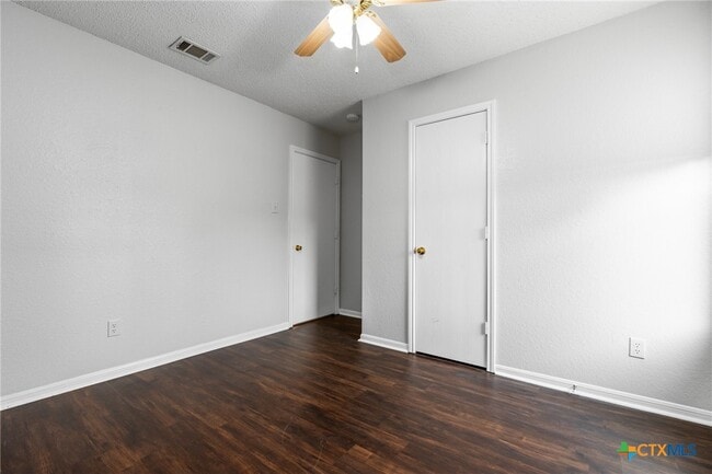 property at 4203 Fieldcrest Dr