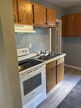 809 S 5th St in Oregon, IL - Building Photo - Building Photo
