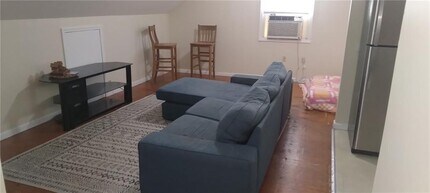 3043 Wells St in Avondale Estates, GA - Building Photo - Building Photo