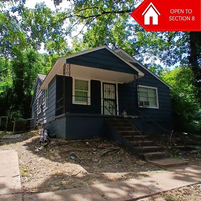 property at 2392 W Hollyford Rd