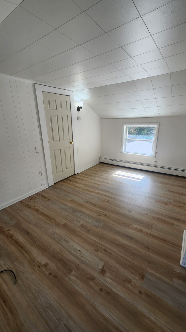 98 Temple St, Unit 98 Temple in Fredonia, NY - Building Photo - Building Photo