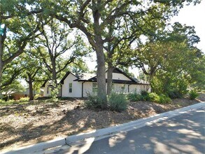 1400 Angelina Bend Dr in Denton, TX - Building Photo - Building Photo