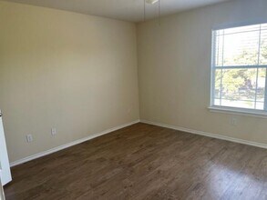 2105 Fall Creek Dr in Leander, TX - Building Photo - Building Photo