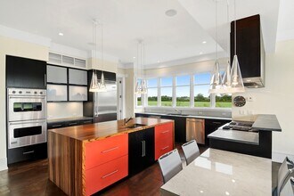 807 Halsey Ln in Bridgehampton, NY - Building Photo - Building Photo