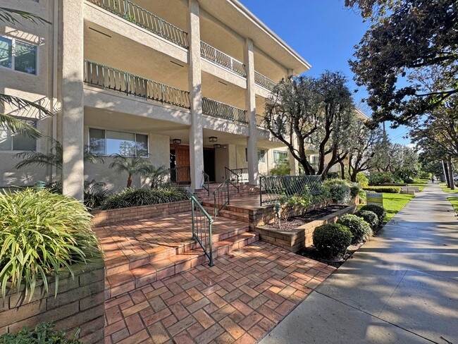 property at 420 S Madison Ave