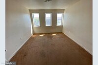 1442 N Mount St - 12