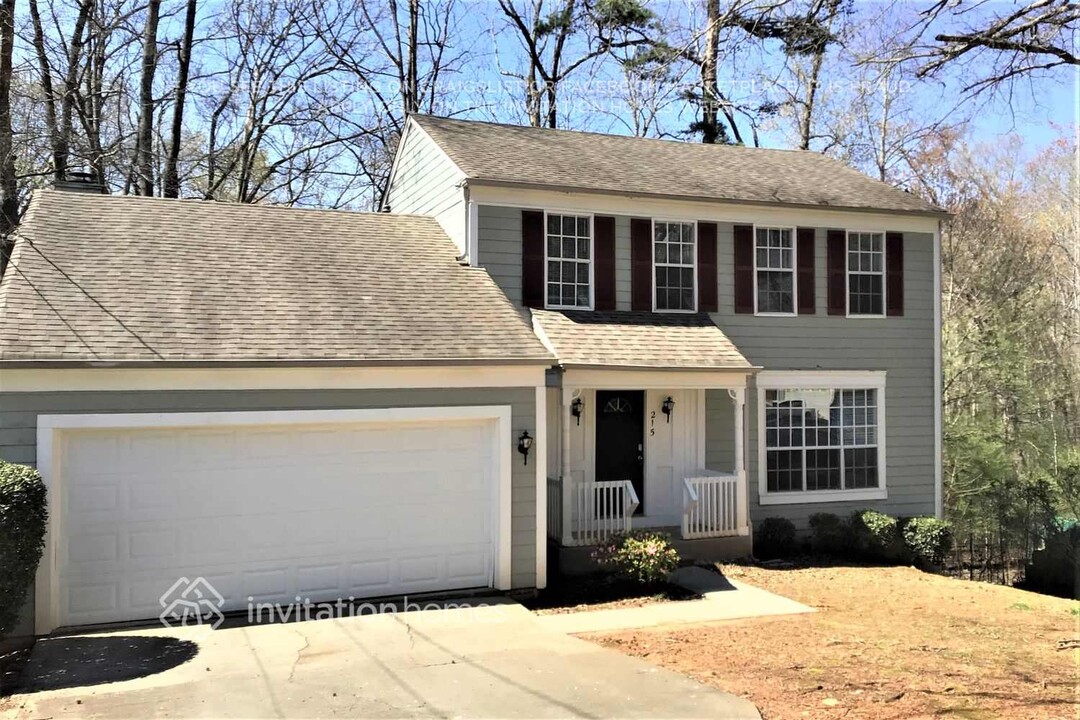 215 Ridgedale Way in Lawrenceville, GA - Building Photo