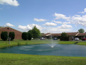 Encore Apartments in Indianapolis, IN - Foto de edificio - Building Photo