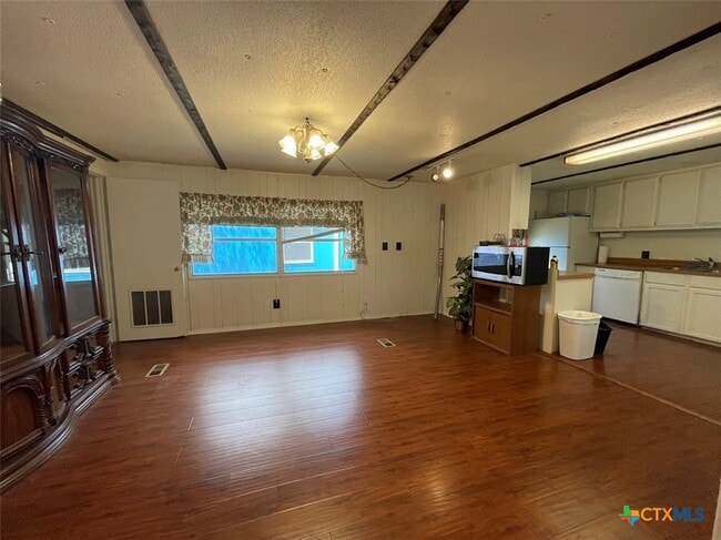 property at 1026 Rambling Dr