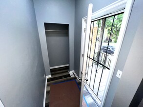 6942 S Carpenter St in Chicago, IL - Building Photo - Building Photo