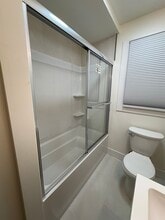 193 Jerome Ave, Unit 1st floor in Staten Island, NY - Foto de edificio - Building Photo