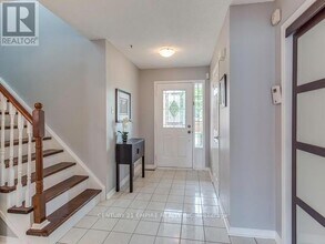 122 Muirland Crescent in Brampton, ON - Building Photo - Building Photo