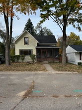 635 E Unadilla St in Pinckney, MI - Building Photo - Building Photo