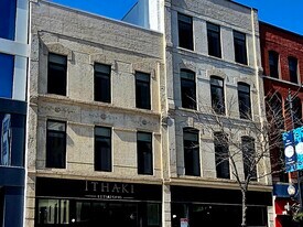 318 S Halsted St in Chicago, IL - Building Photo