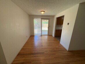 941 SE 175th Pl in Portland, OR - Building Photo - Building Photo
