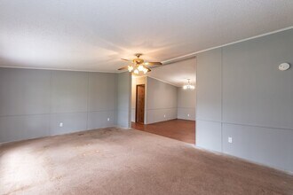 112 Brodie Privette Rd in Zebulon, NC - Building Photo - Building Photo
