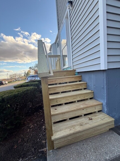 9 Brentmore Dr in Cromwell, CT - Building Photo - Building Photo